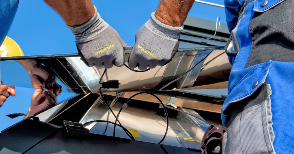pju solar panel - PJU Solar Panel: Solusi Penerangan Jalan Umum Hemat Energi
